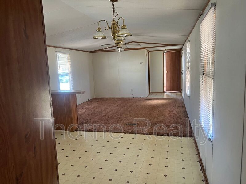 2 Bedroom Singlewide near Pinetops Hilltop Mobile Home Park property image