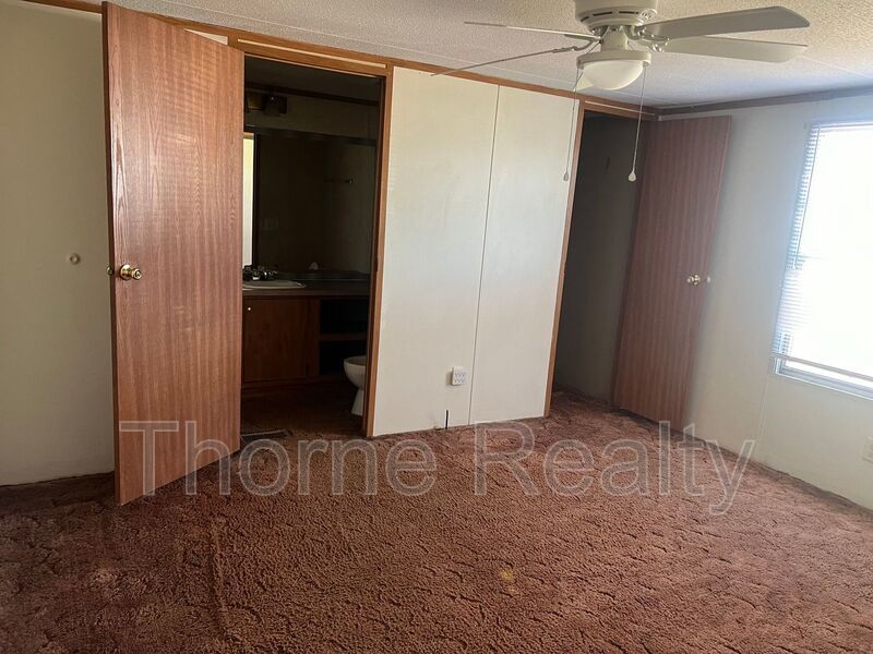 2 Bedroom Singlewide near Pinetops Hilltop Mobile Home Park property image