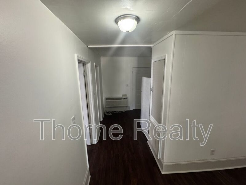 2 Bedroom Duplex - Move In Special property image