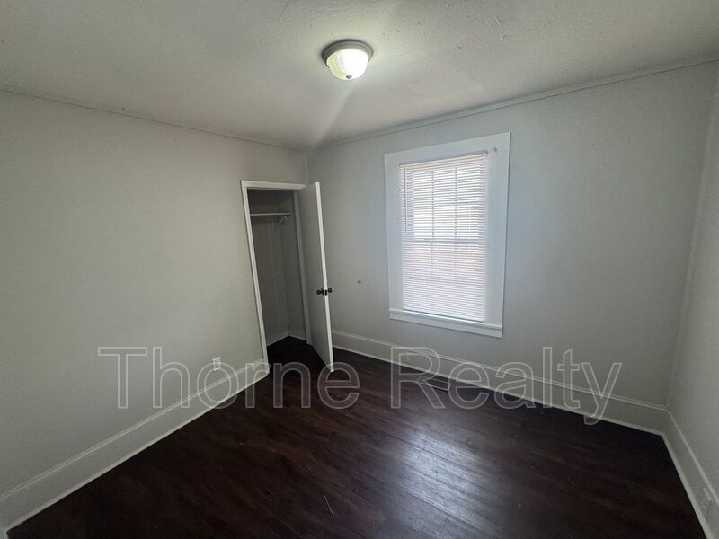 2 Bedroom Duplex - Move In Special property image