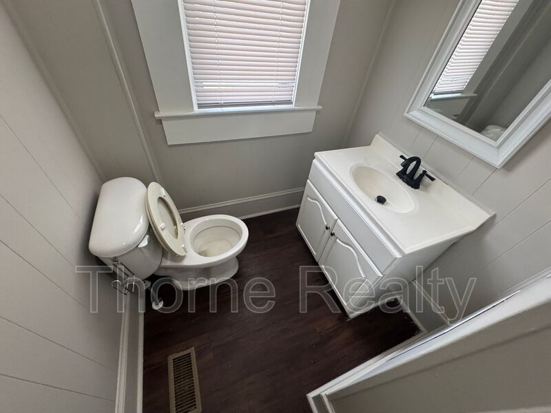 2 Bedroom Duplex - Move In Special property image