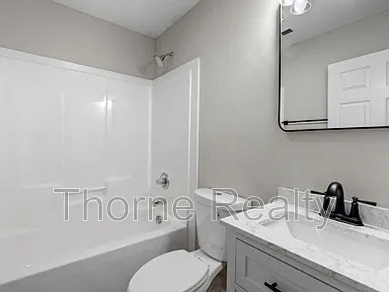 3 Bedroom House in Flagmarsh Hills property image
