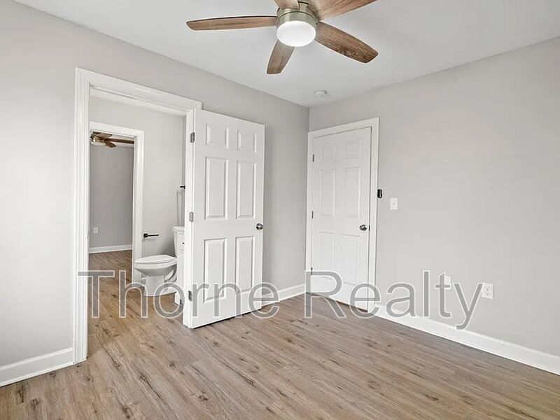 3 Bedroom House in Flagmarsh Hills property image