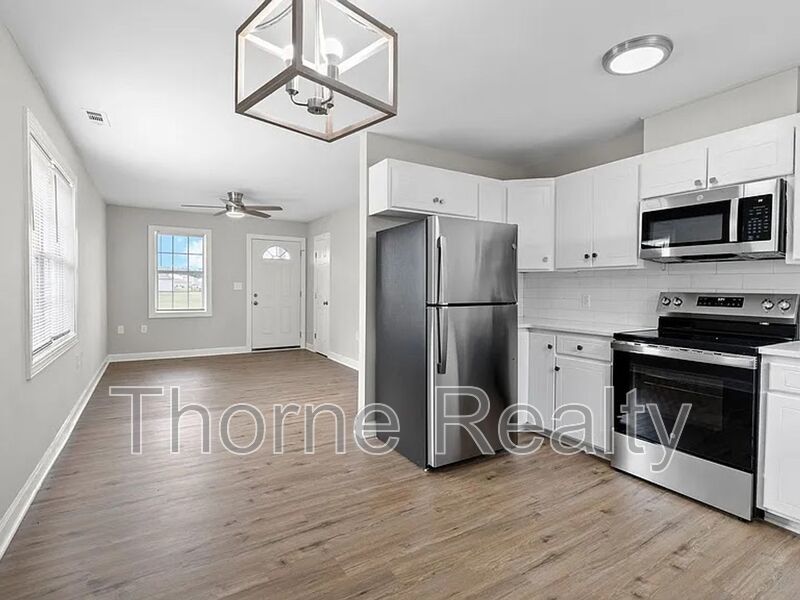 3 Bedroom House in Flagmarsh Hills property image