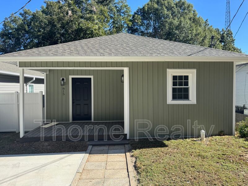 Like New 1 Bedroom Duplex - Walk to Rocky Mount Mills property image