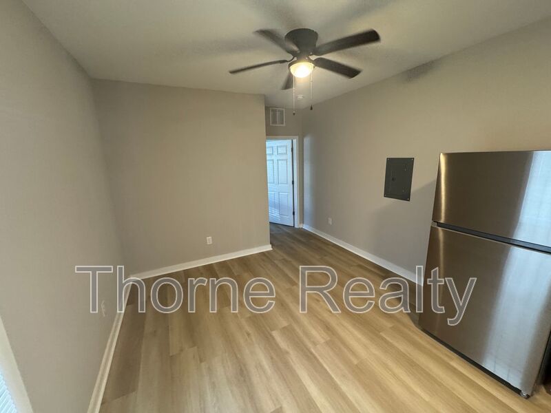 Like New 1 Bedroom Duplex - Walk to Rocky Mount Mills property image
