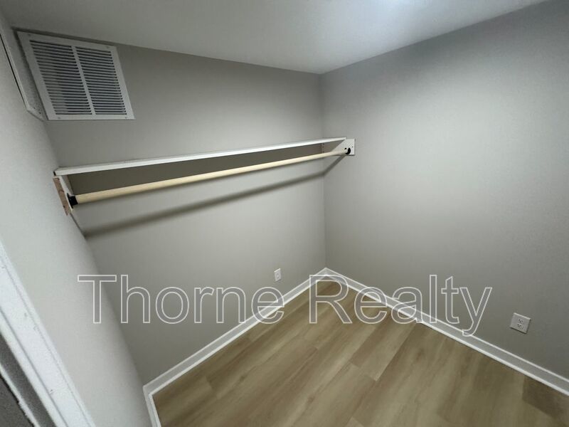 Like New 1 Bedroom Duplex - Walk to Rocky Mount Mills property image