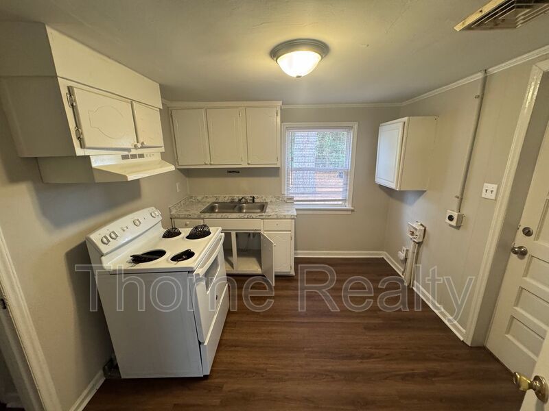 2 Bedroom House in Sharpsburg - New Central HVAC system property image