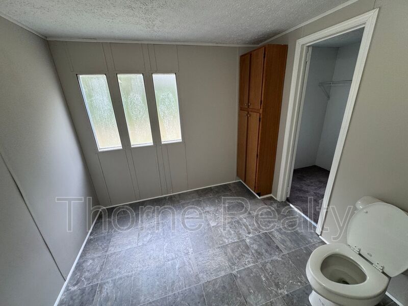 HUGE Remodel! Large home on large lot with New Carpet and Remodeled Baths property image