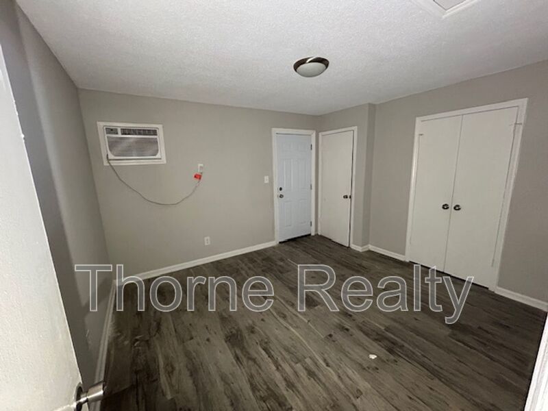 1 Bedroom Duplex - November Rent Special $99 property image