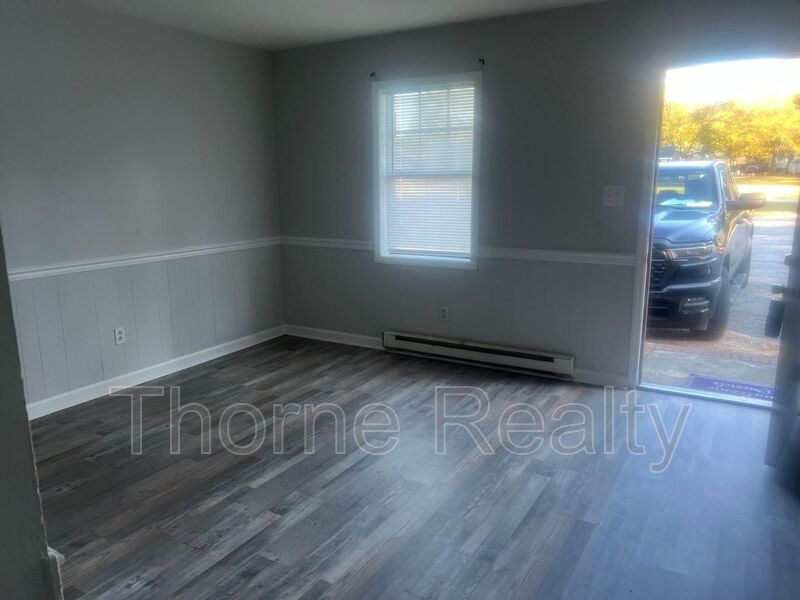2 Bedroom Apartment - Lawn Maintenance Included - Off Street Parking property image