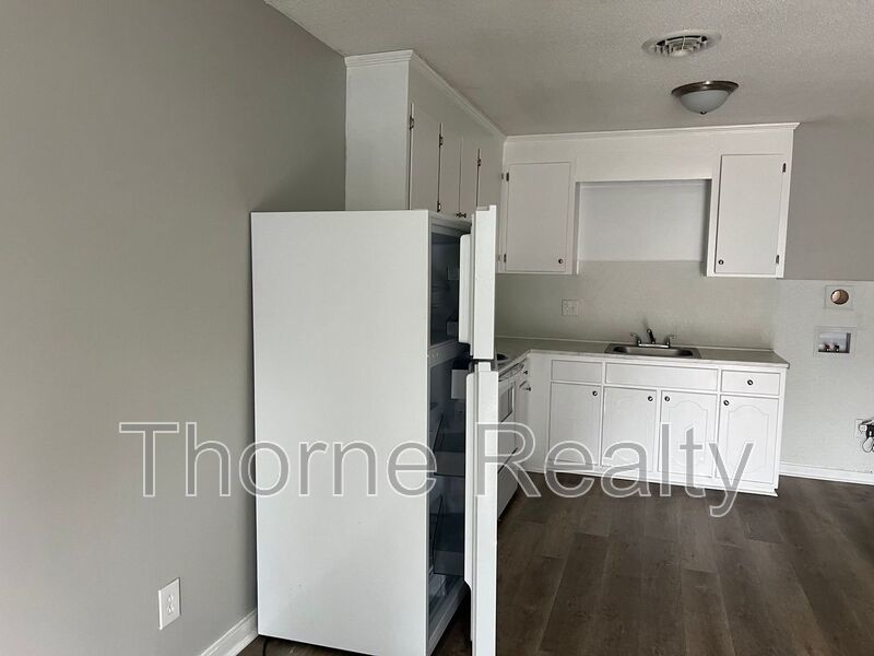 2 Bedroom Apartment property image