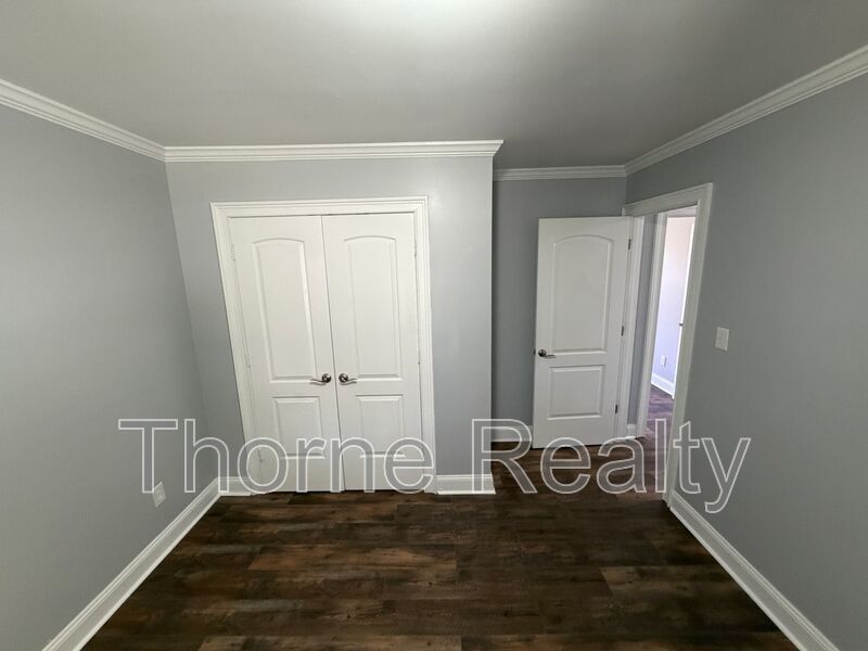 Remodeled bathrooms, new kitchen in this Nashville beauty - REDUCED!! property image