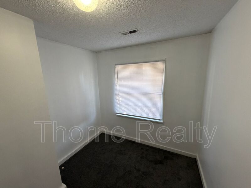 3 Bedroom House - Large Storage Building and Yard - Internet and Lawn Care included! property image