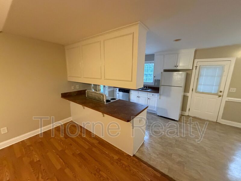 3 Bedroom with 2 Full Baths and Large Yard property image