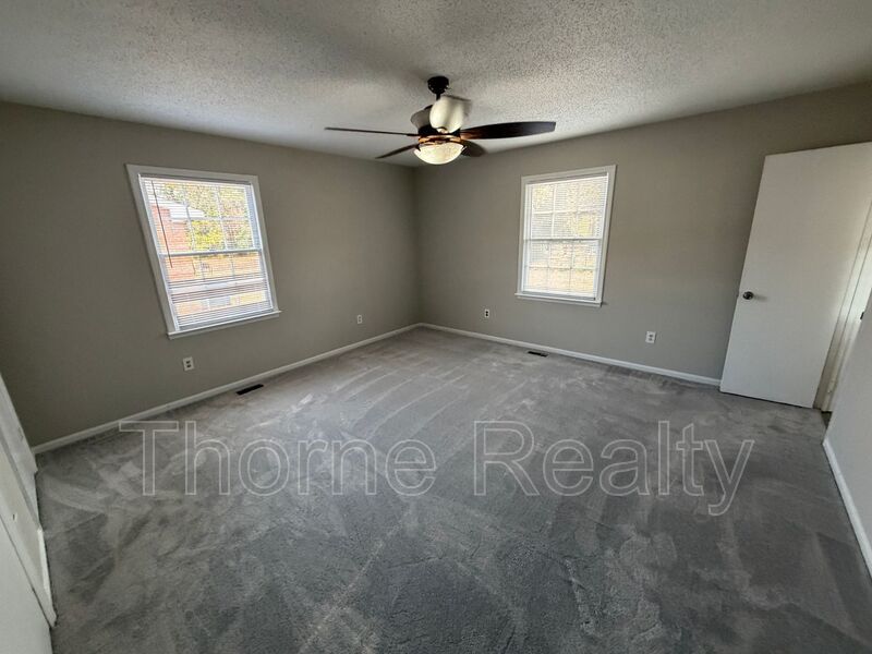 COMING SOON - RENOVATED HOUSE IN WINWOOD- NOW ACCEPTING APPLICATIONS property image