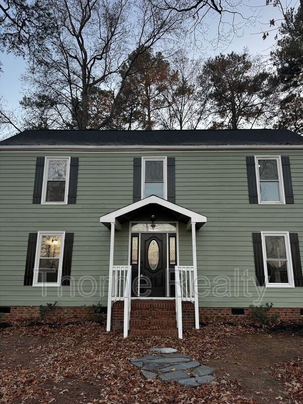 Modern 3BR / 2.5BA Home with Granite Kitchen, Loft and Storage property image