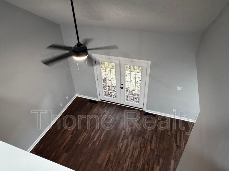 Modern 3BR / 2.5BA Home with Granite Kitchen, Loft and Storage property image