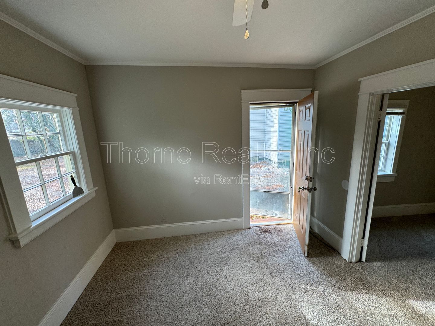 2 Bedroom Downstairs Apartment - Move In Special property image