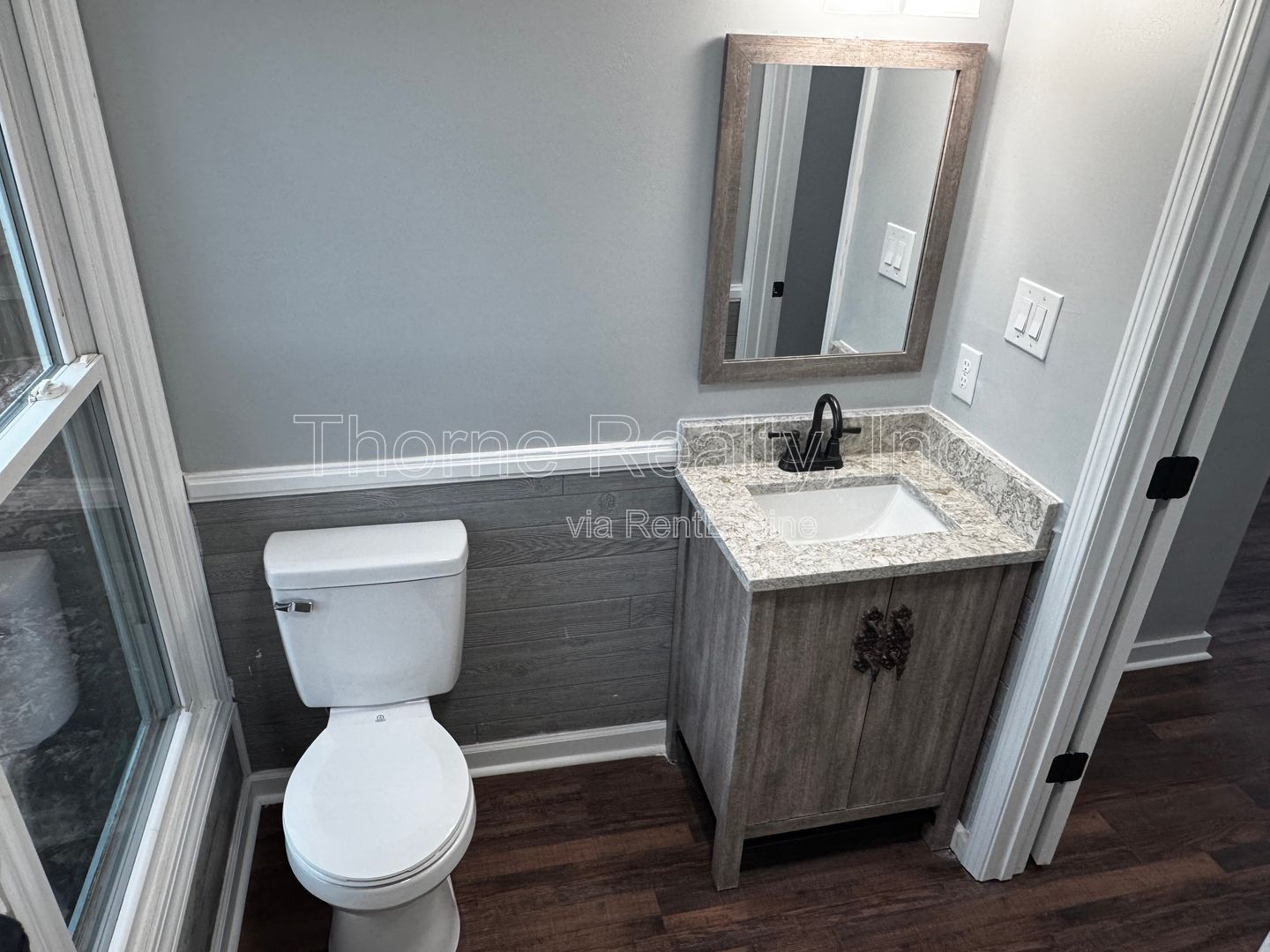 Modern 3BR / 2.5BA Home with Granite Kitchen, Loft and Storage property image