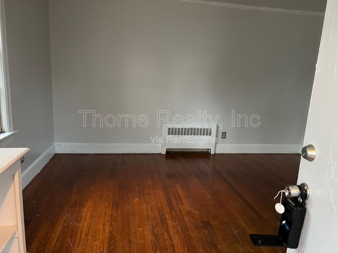 1 Bedroom Duplex - Housing Vouchers Accepted property image