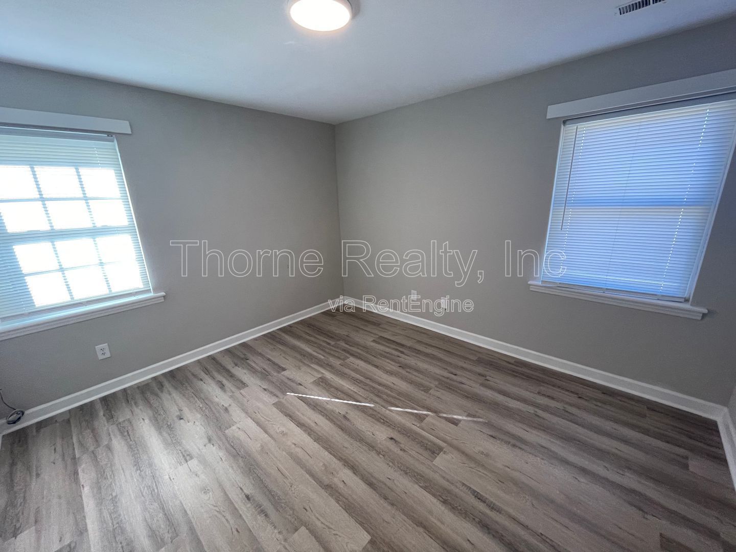 Complete renovation - large 3 Bedroom apartment property image