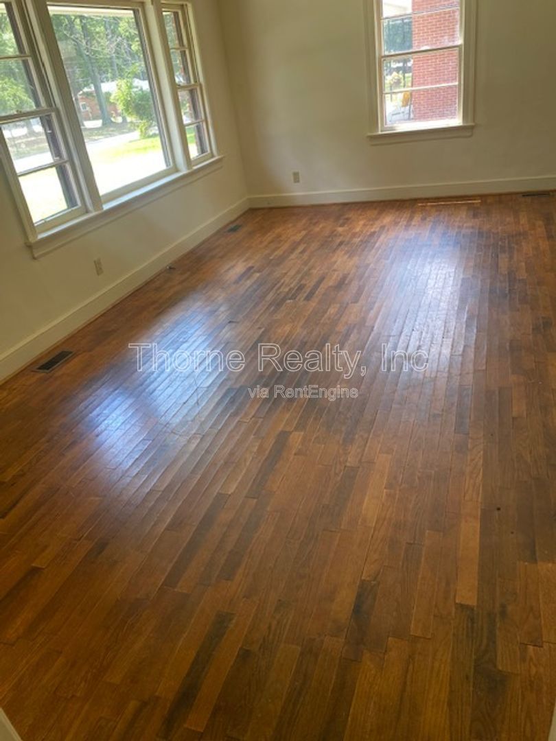 3 Bedroom Brick House in Meadowbrook property image