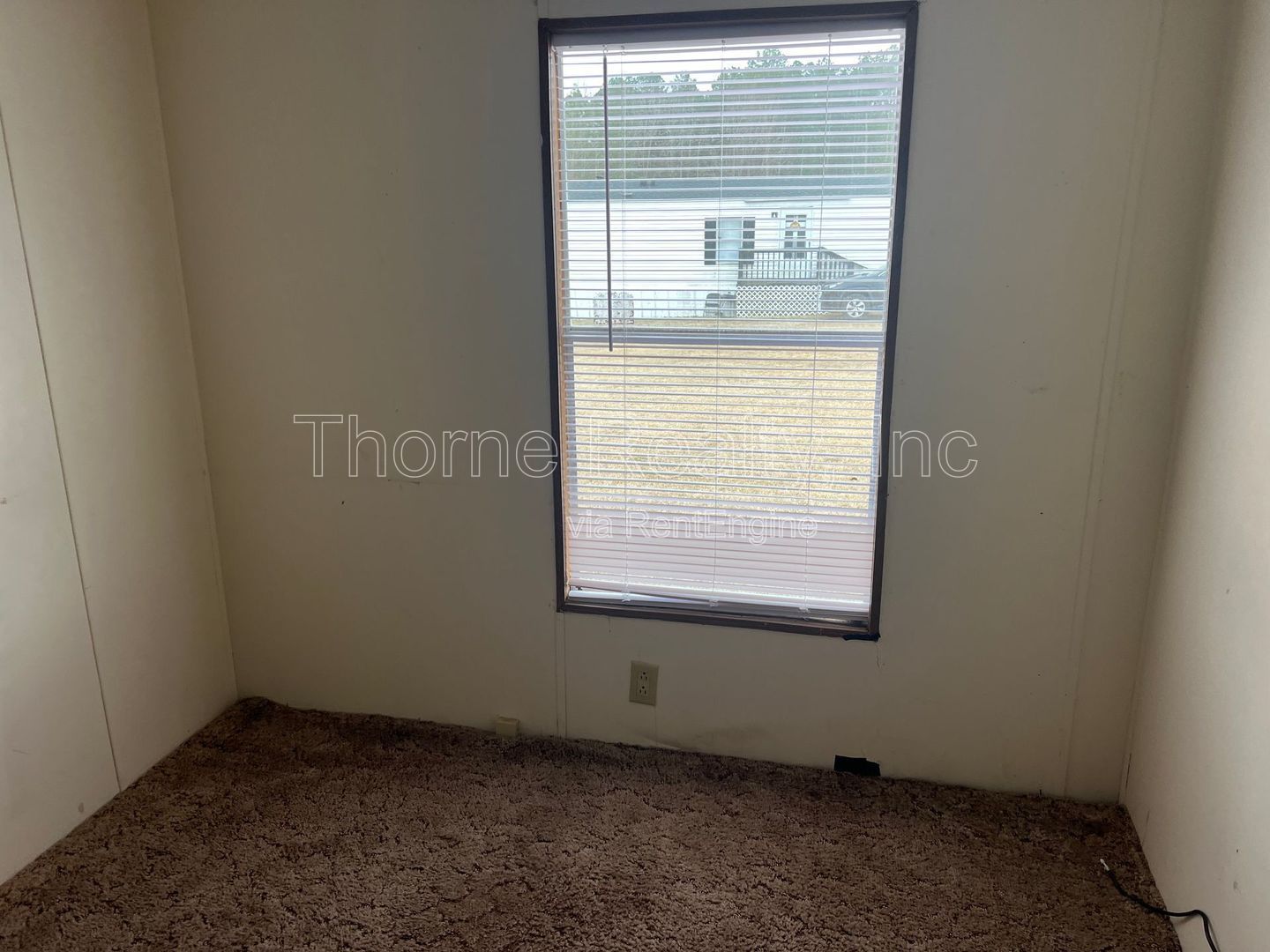 Singlewide in Hilltop MHP property image