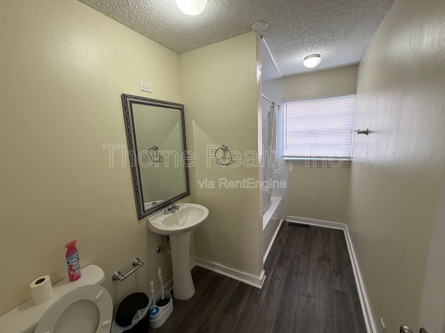 3 Bedroom House - Large Storage Building and Yard - Internet and Lawn Care included! property image