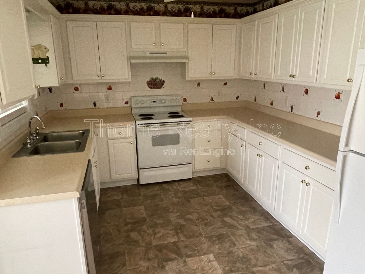 3 Bedroom 2 Bath - MOVE IN SPECIAL - Carriage Run Subdivision - Cul de Sac location property image