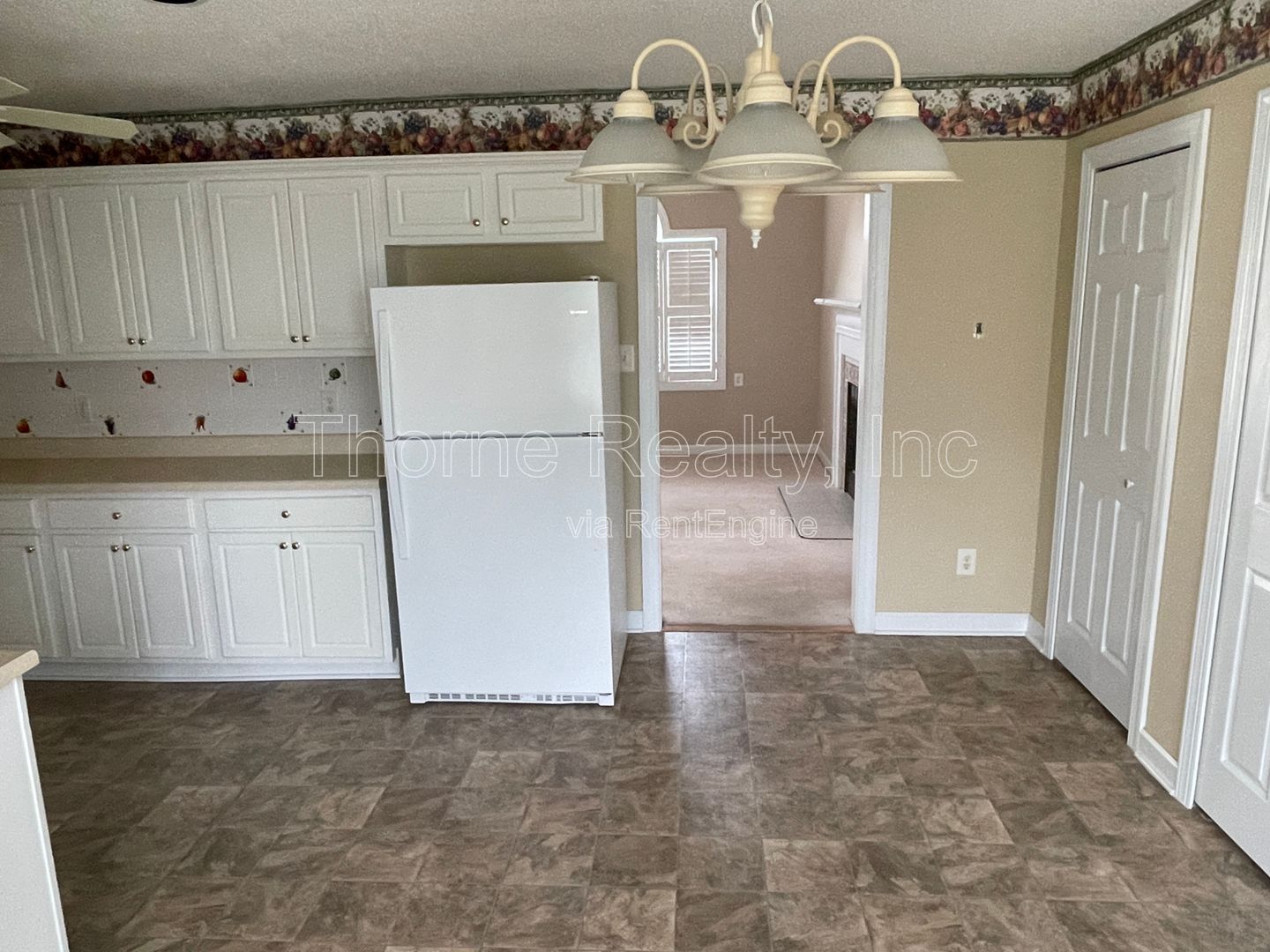 3 Bedroom 2 Bath - MOVE IN SPECIAL - Carriage Run Subdivision - Cul de Sac location property image