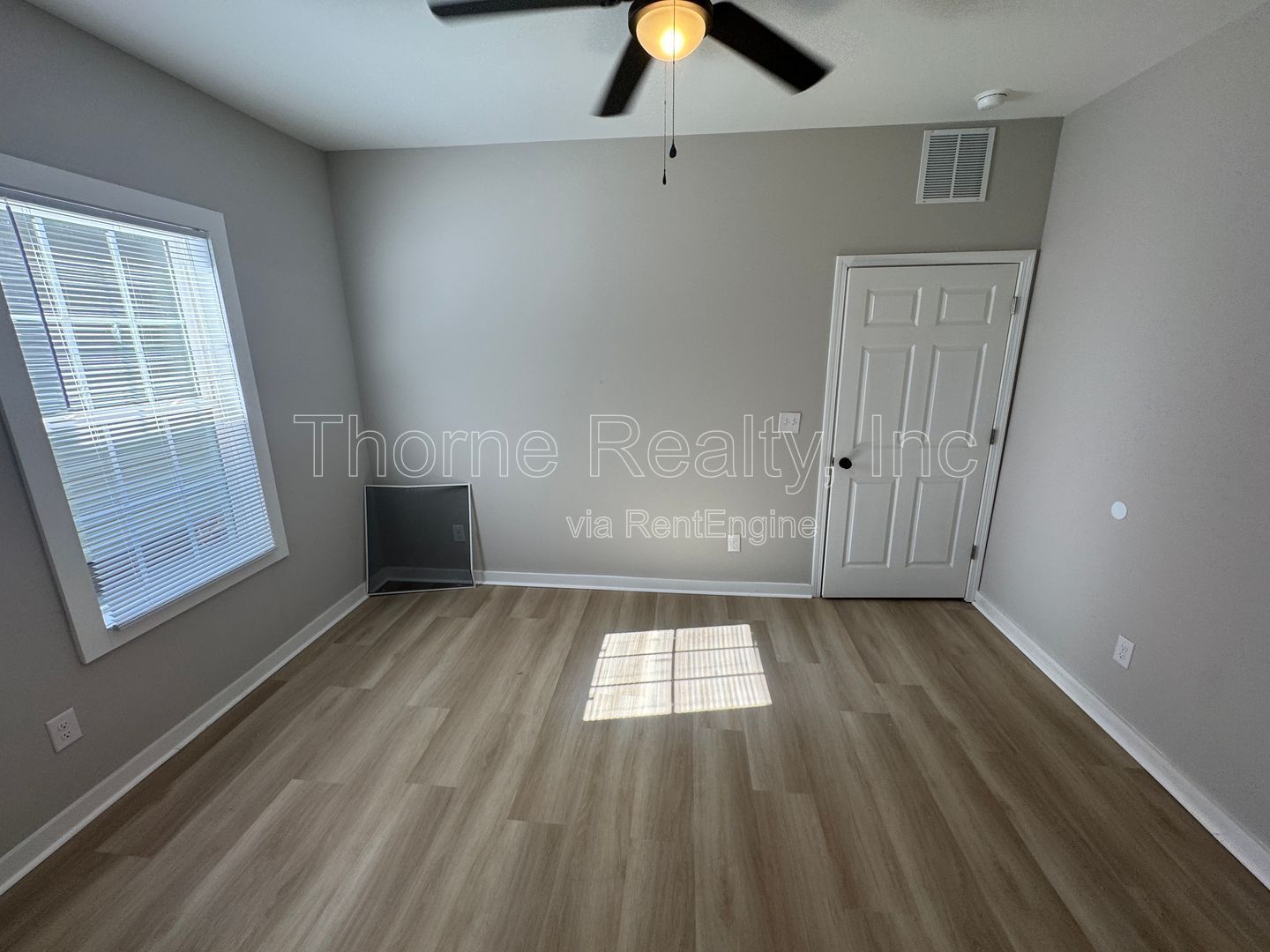 Like New 1 Bedroom Duplex - Walk to Rocky Mount Mills property image