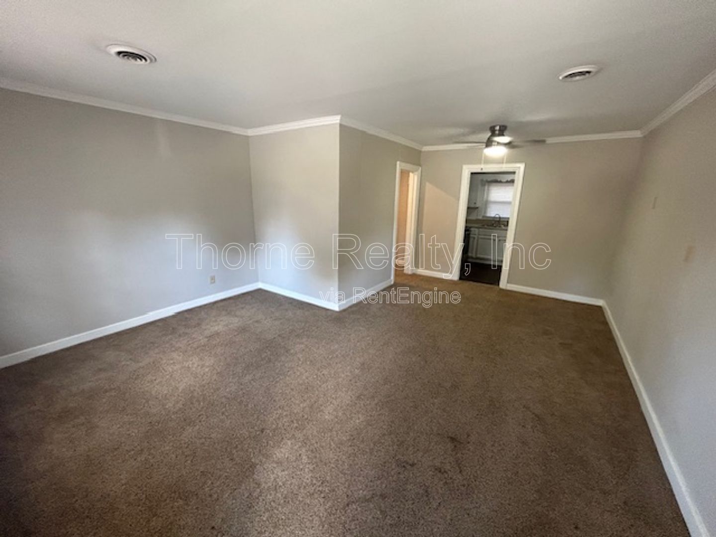 2 Bedroom Garden Apartment - End Unit with Remodeled Bathroom and New Tile Shower property image