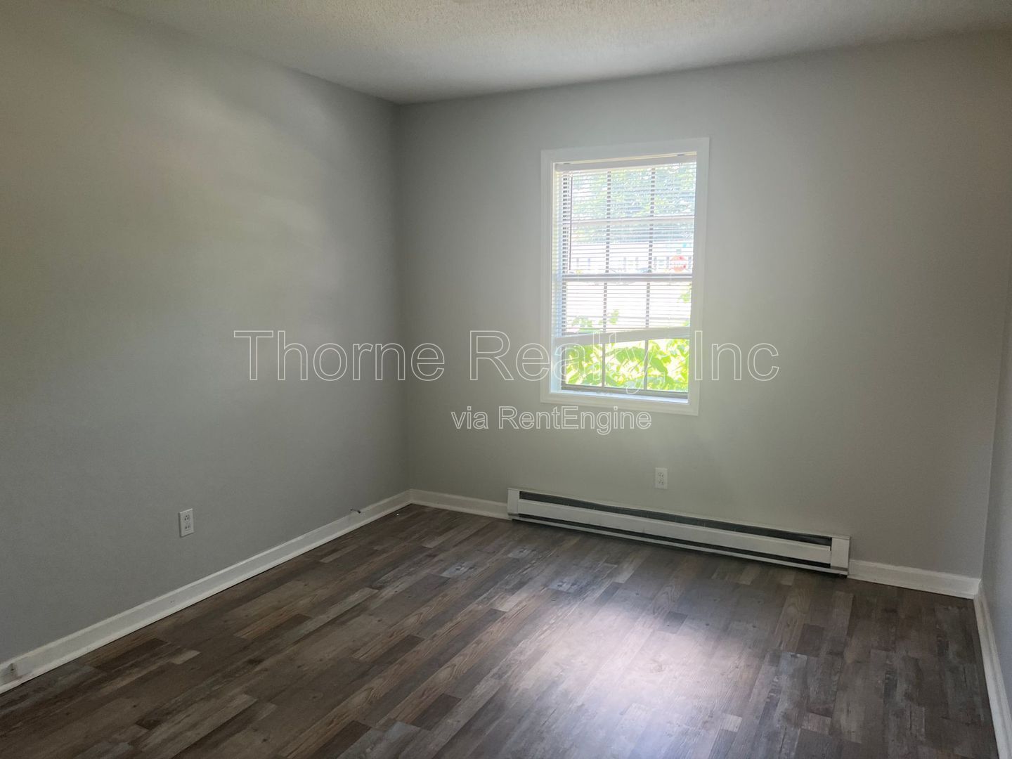 2 Bedroom Apartment - Lawn Maintenance Included - Off Street Parking property image