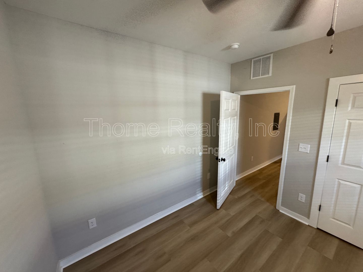 Like New 1 Bedroom Duplex - Walk to Rocky Mount Mills property image