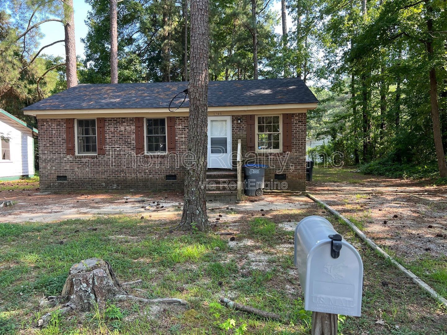 3 Bedroom Family Home - Vouchers Accepted property image