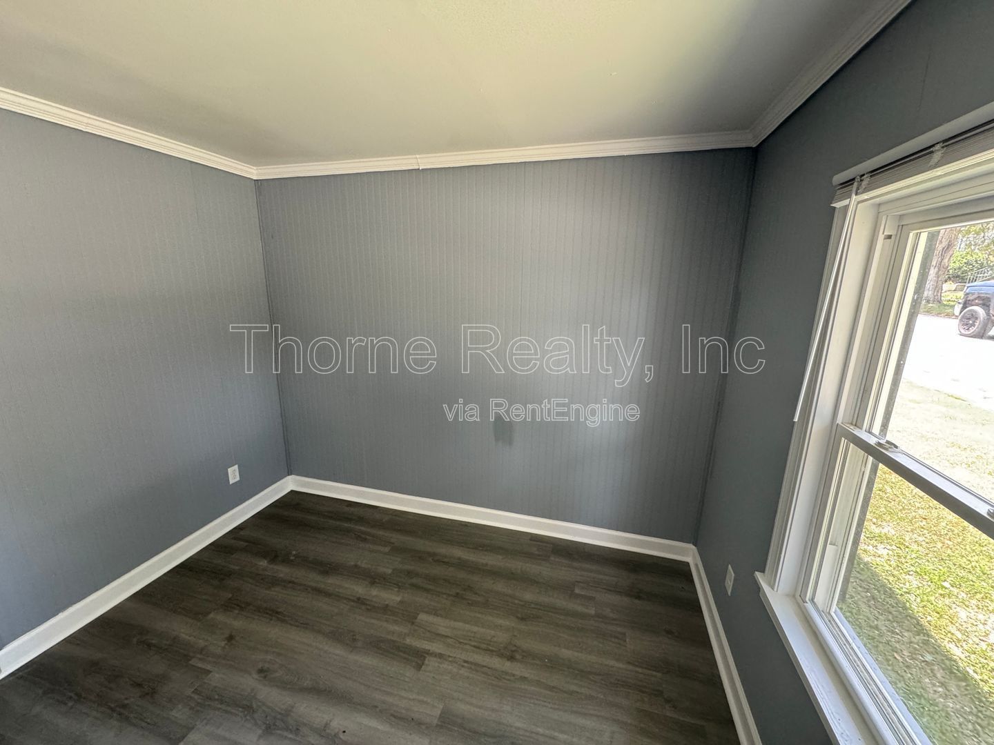 2 Bed / 1 Bath Duplex Apartment property image