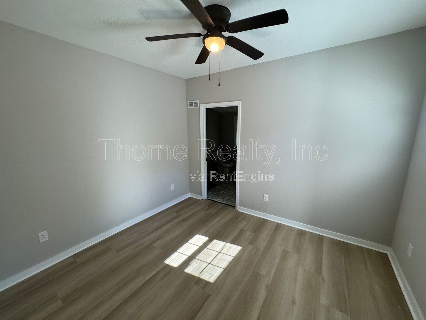 Like New 1 Bedroom Duplex - Walk to Rocky Mount Mills property image