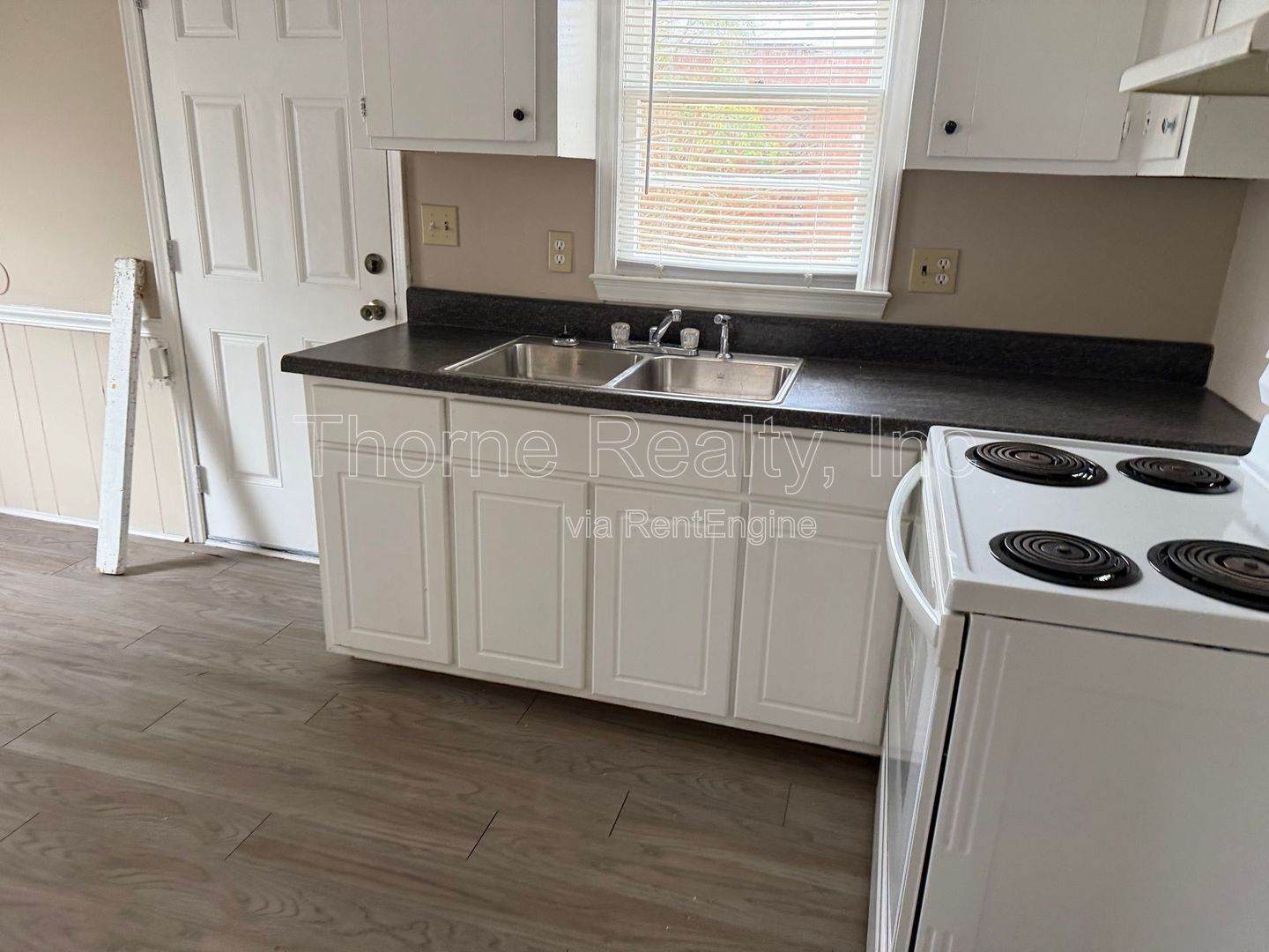 2 Bedroom House - Self guided showings available 7 days per week property image