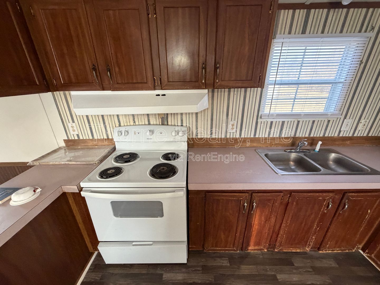 2 Bedroom Singlewide in Hilltop property image