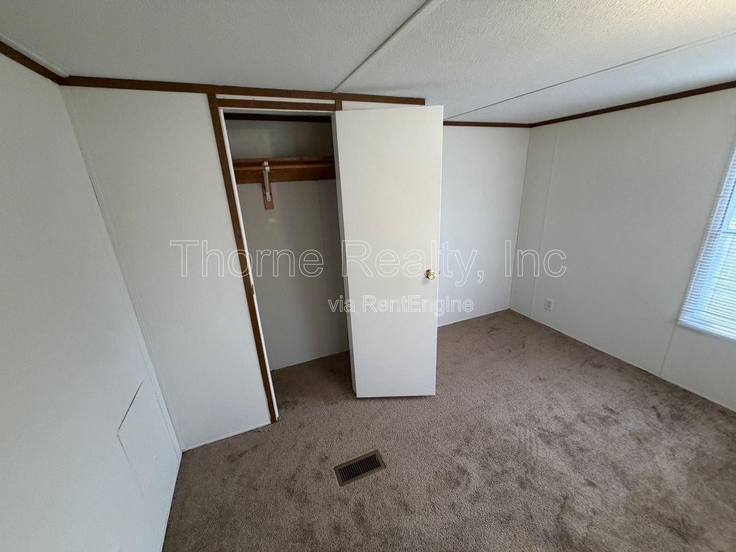 2 Bedroom Singlewide in Hilltop property image