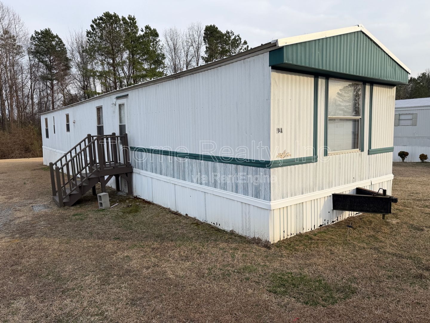2 Bedroom Singlewide in Hilltop Mobile Home Park property image