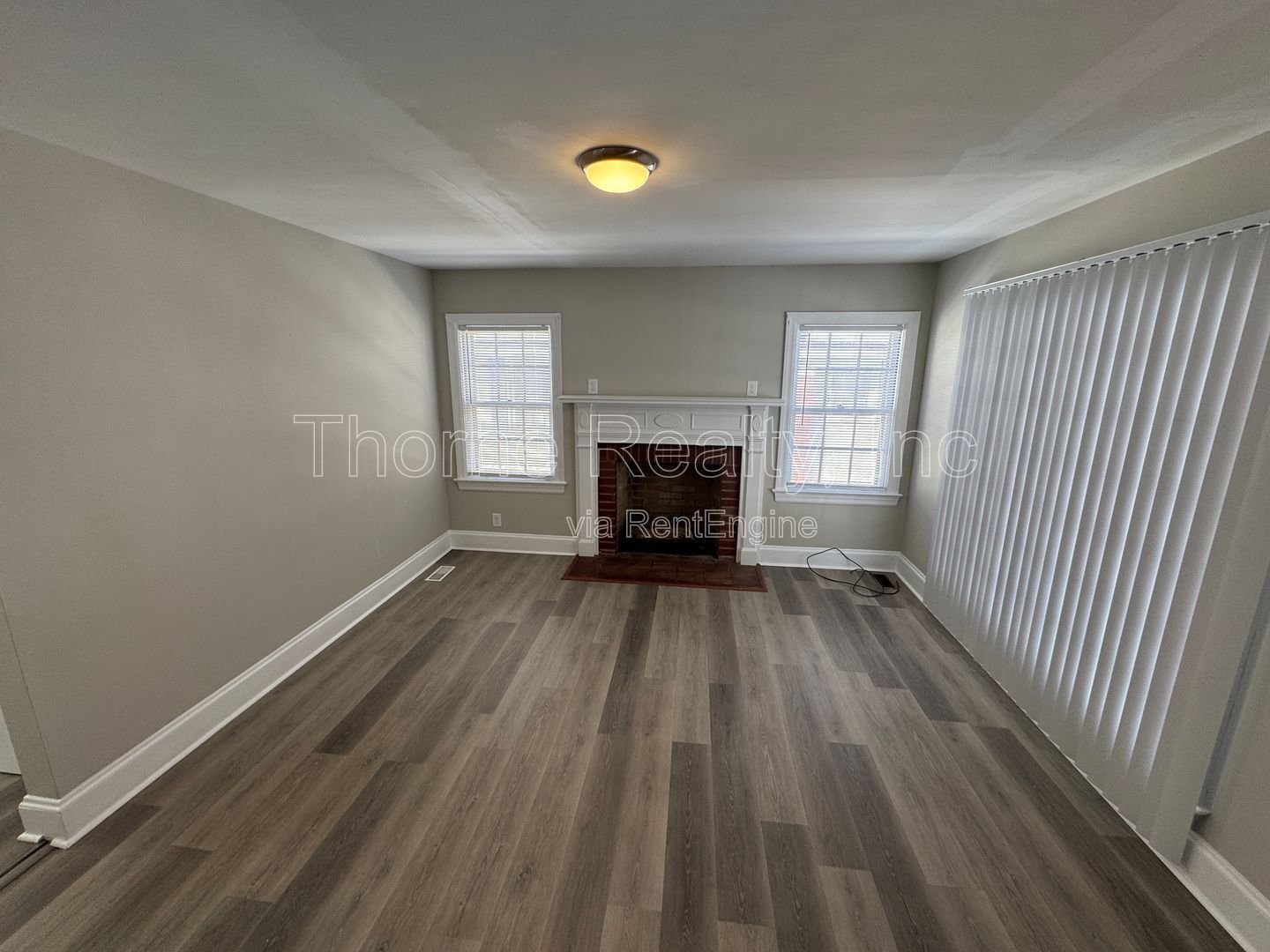 2 Bedroom Brick House property image