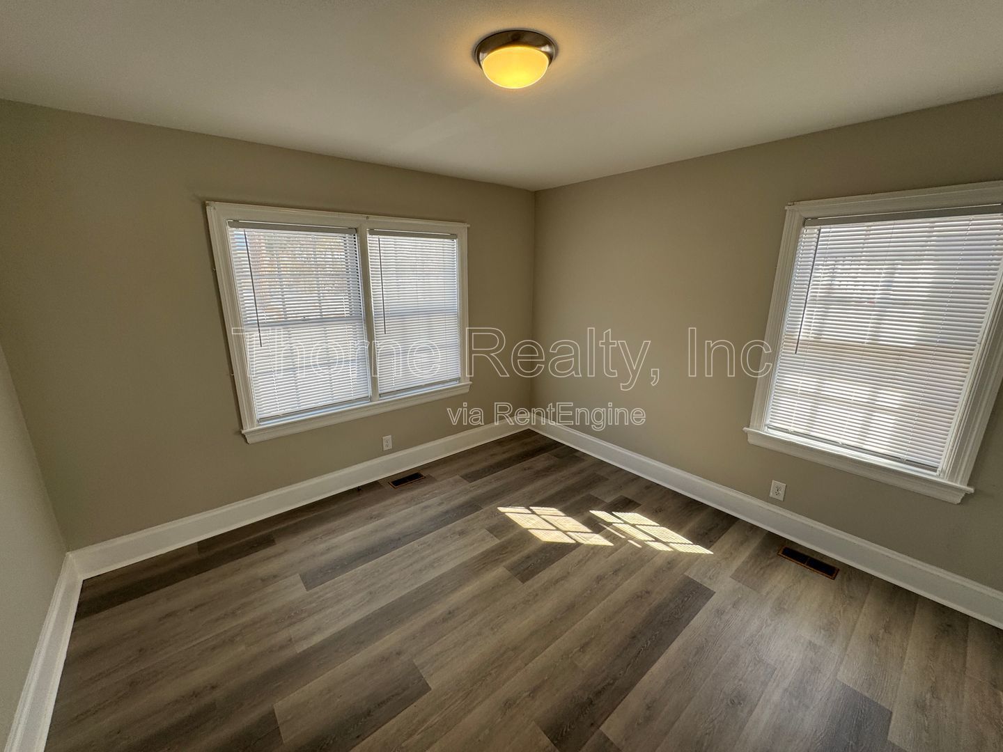 2 Bedroom Brick House property image