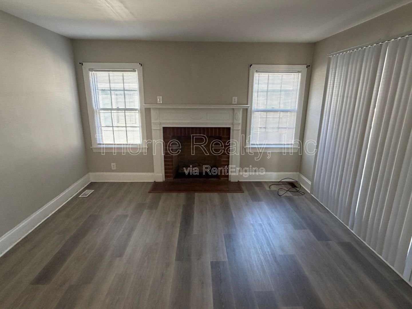 2 Bedroom Brick House property image