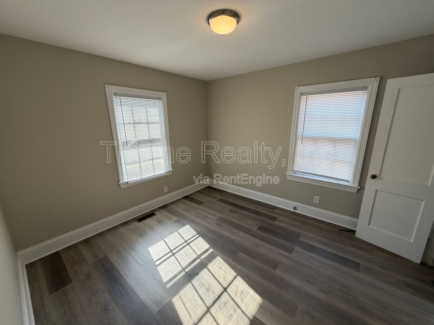 2 Bedroom Brick House property image