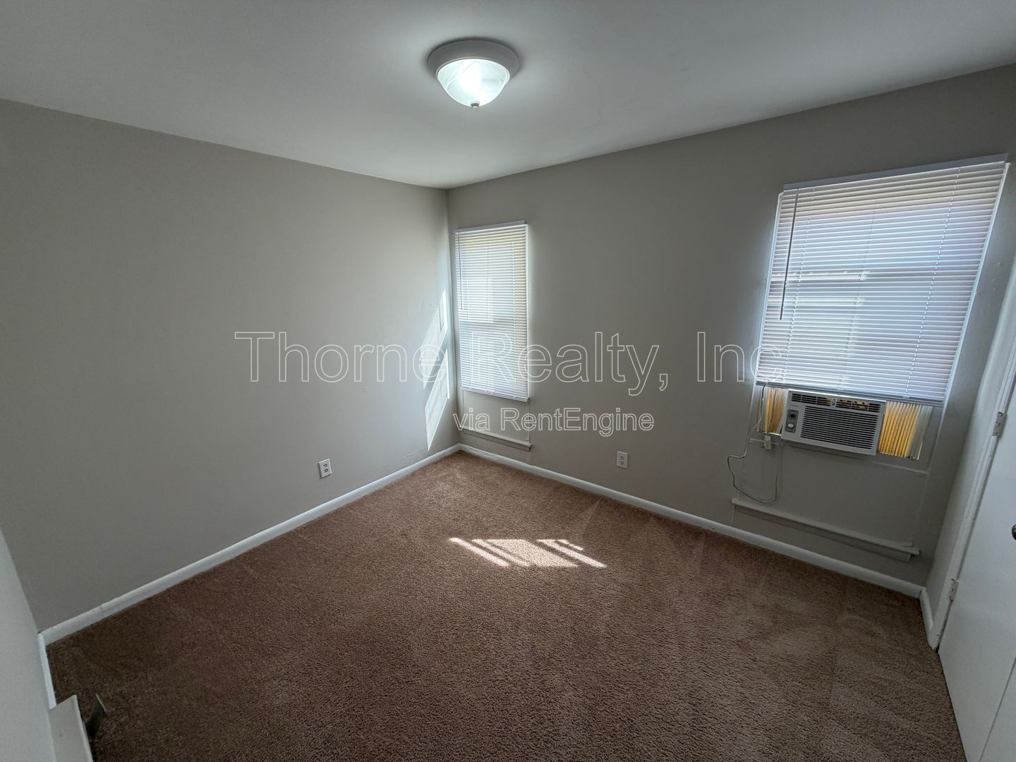 Renovated 3 Bedroom Apartment - Water, Sewer & Trash INCLUDED property image