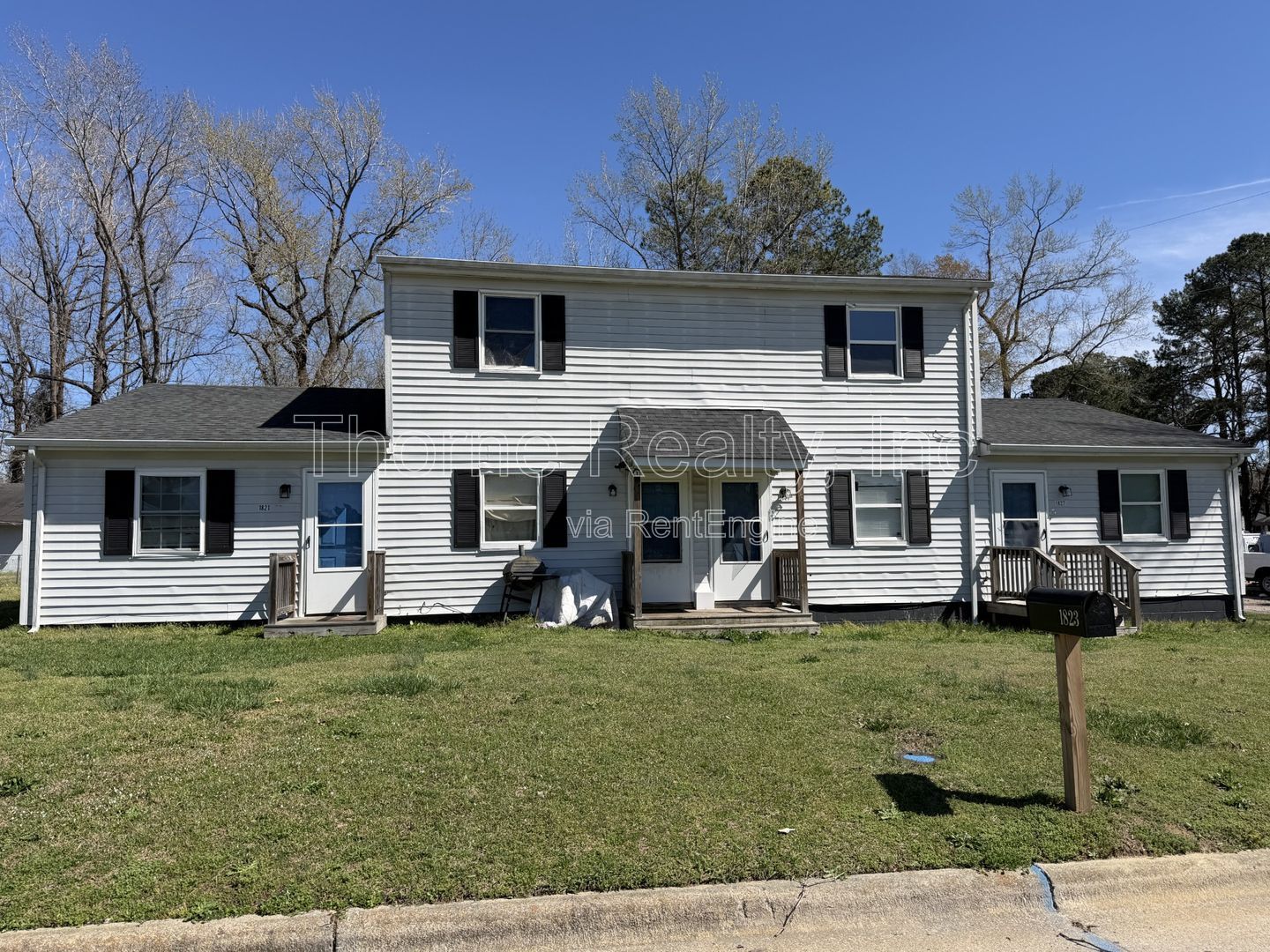 1 Bedroom Upstairs Apartment property image