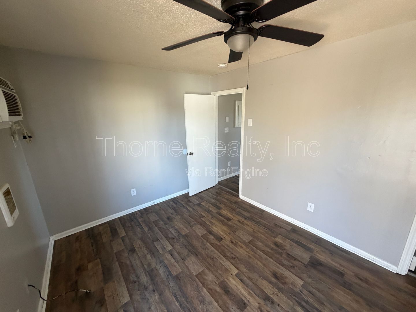 1 Bedroom Upstairs Apartment property image