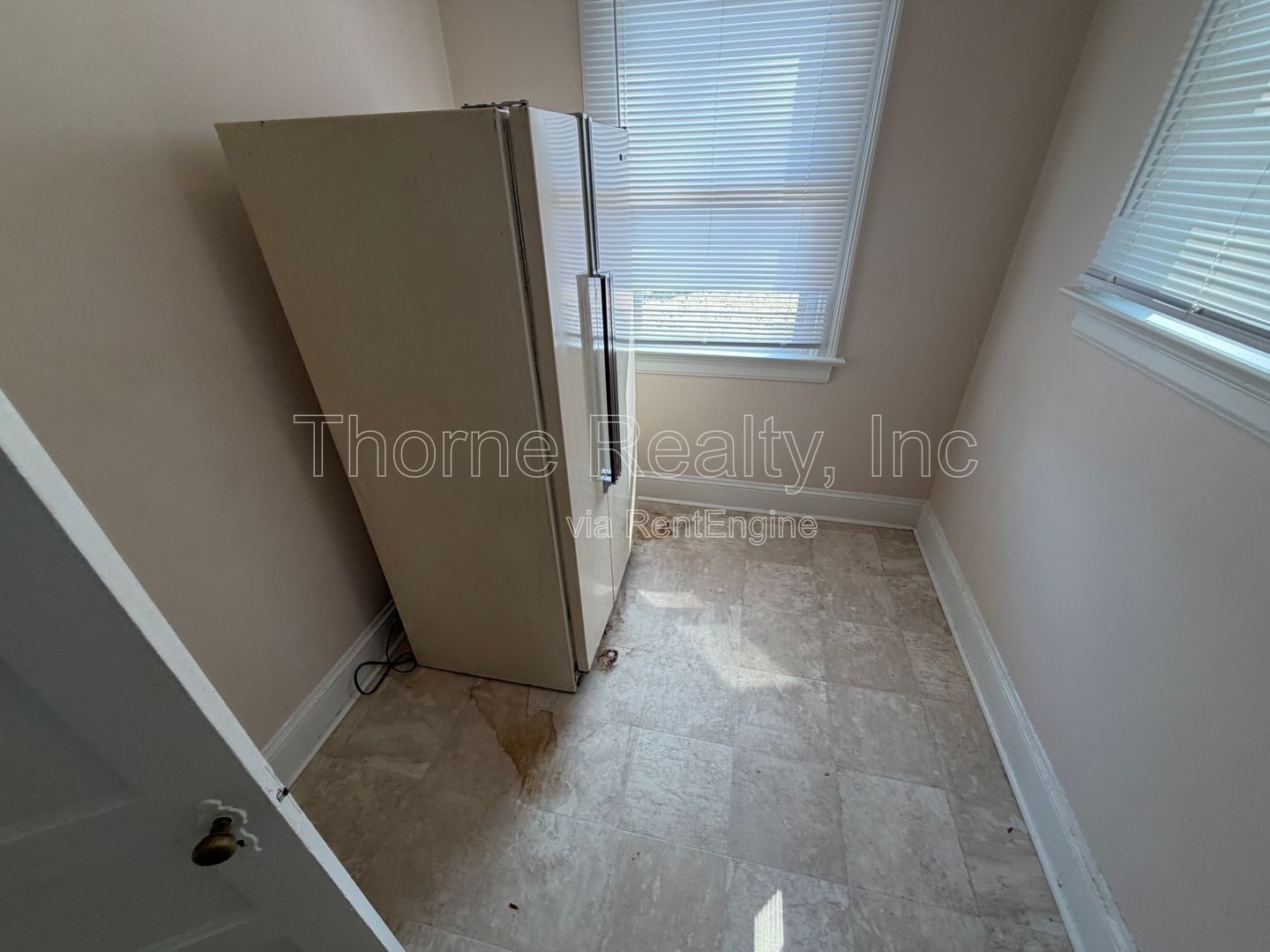 1 Bedroom Duplex Apartment - Steps from Western Ave Park & Rocky Mount Middle School property image